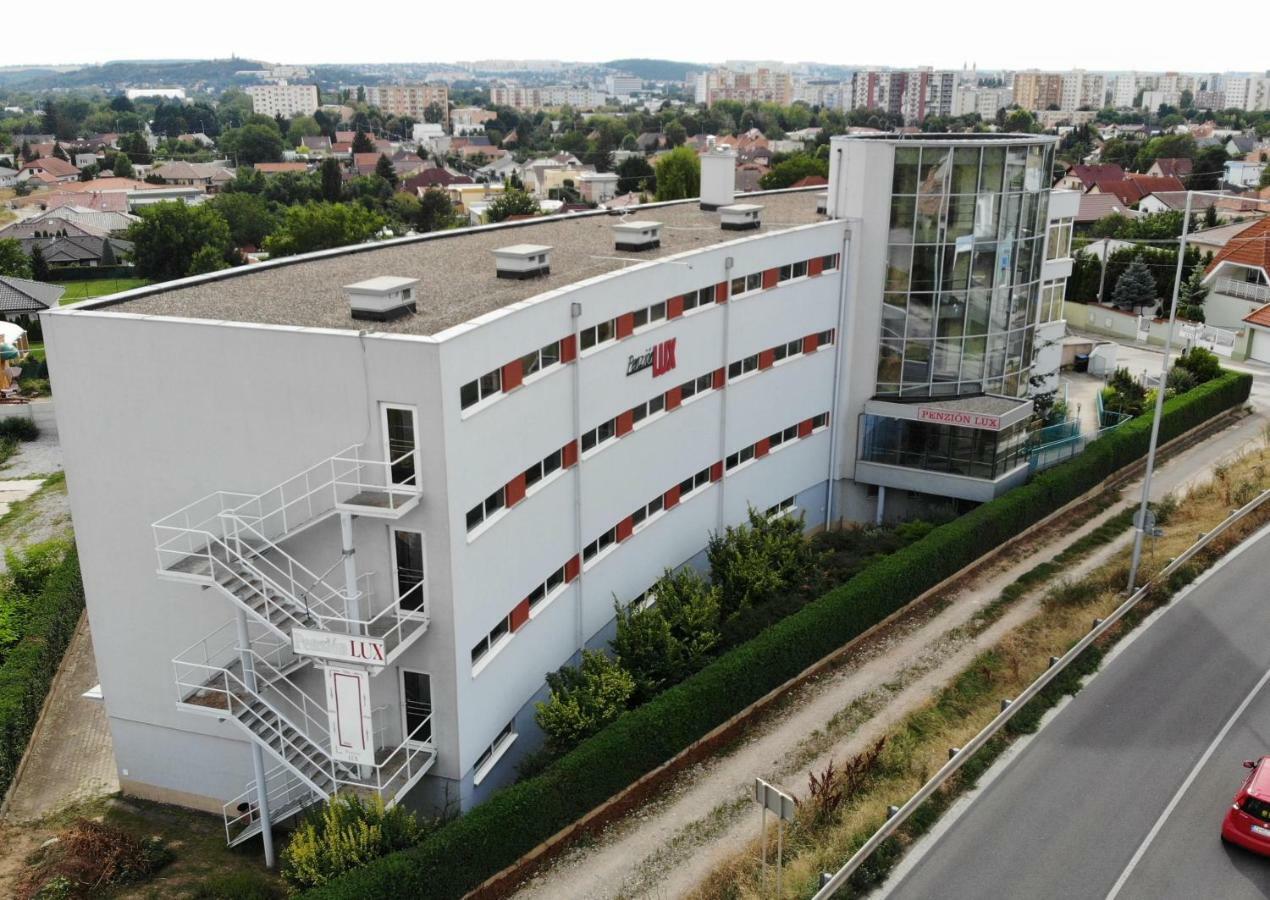 Penzion Lux Litra Dış mekan fotoğraf